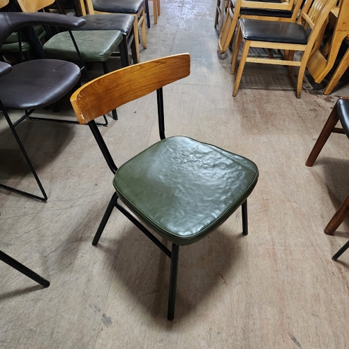 중고 철재나비의자(올리브)-9EA